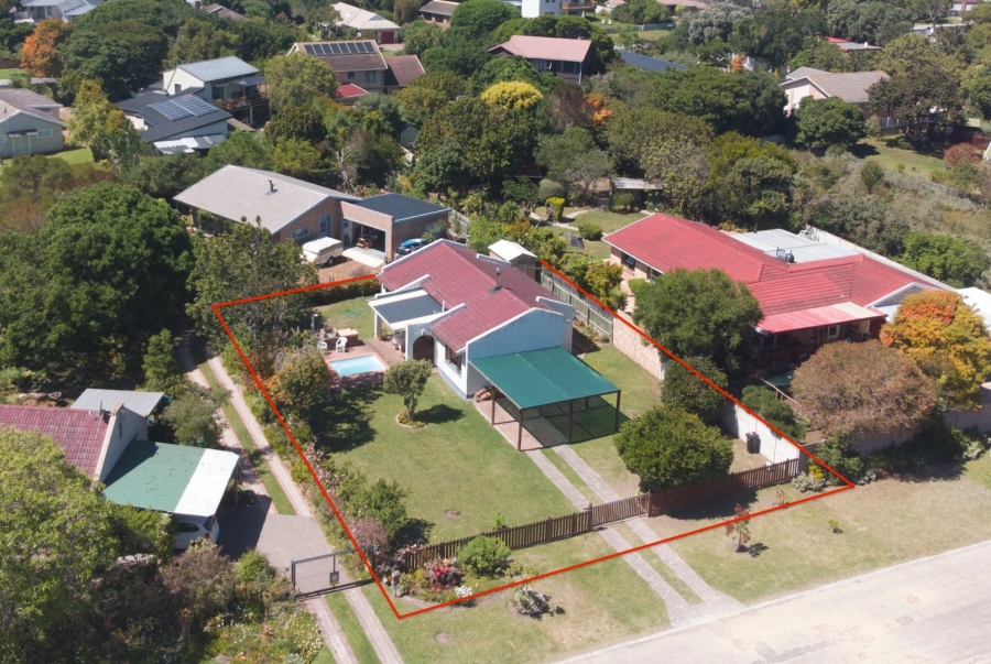 3 Bedroom Property for Sale in The Island Western Cape